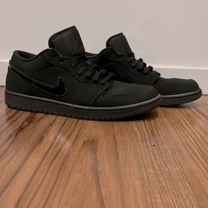 Nike Air Jordan Low Triple Black, M10.5